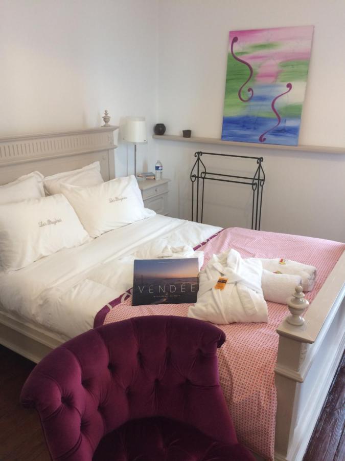 Les Bruyeres Bed & Breakfast Les Sables-d'Olonne Bagian luar foto