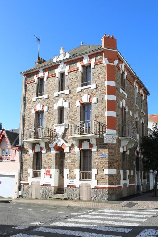 Les Bruyeres Bed & Breakfast Les Sables-d'Olonne Bagian luar foto